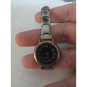 U Berry Charm Watch  Needs Battery